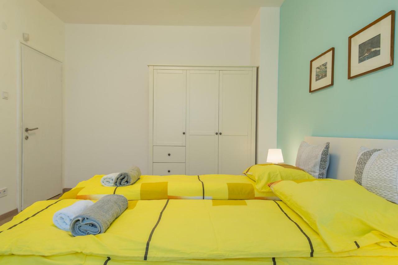 Chic And Spacious Apartment In Central Sofia - Patriarh Evtimiy By Flat Mаnager Zewnętrze zdjęcie