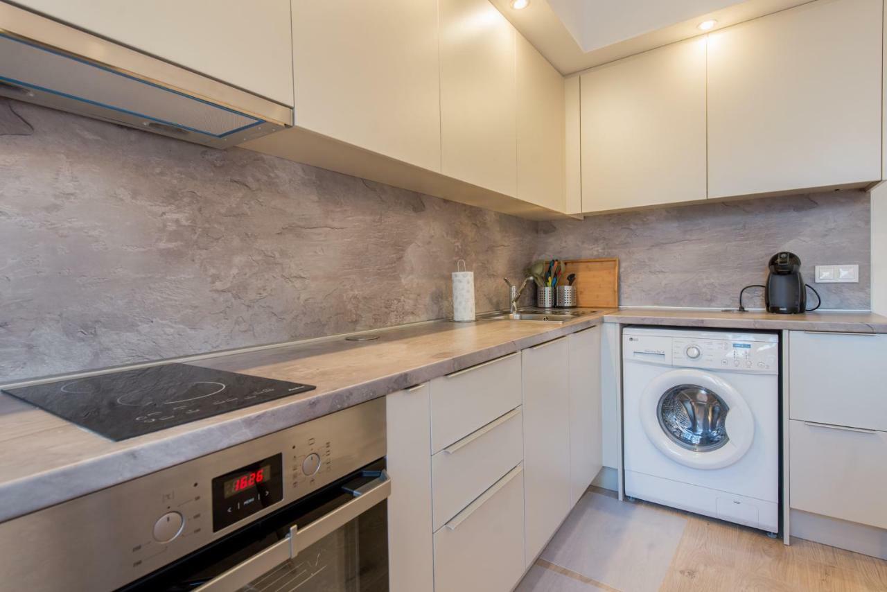 Chic And Spacious Apartment In Central Sofia - Patriarh Evtimiy By Flat Mаnager Zewnętrze zdjęcie